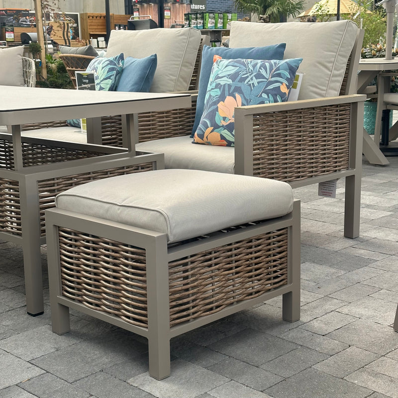 Campora Lounge Dining Set