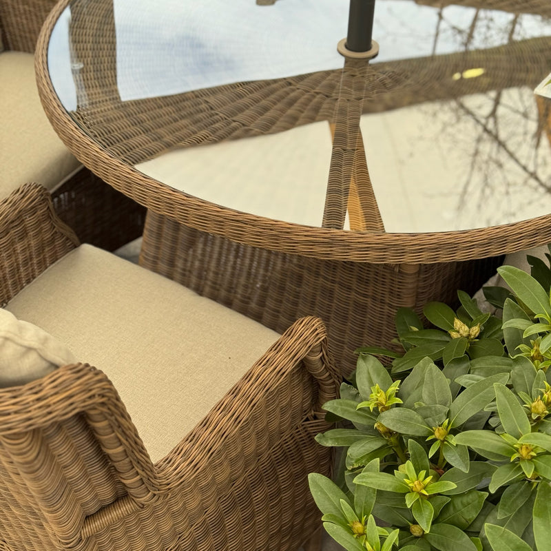 Montpellier 4 Seat Dining Set with Parasol