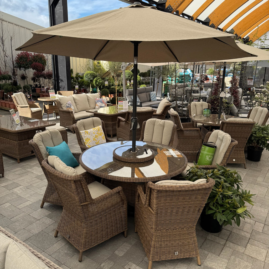 Montpellier 6 Seat Dining Set with Parasol